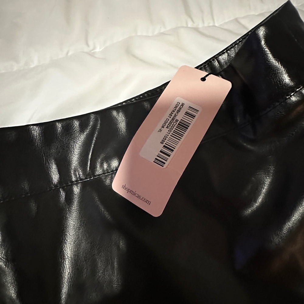Leather and linen skirt